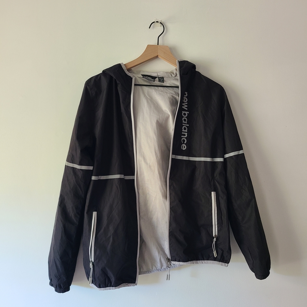 New Balance Long Length Hooded Soft Shell Jacket Women's Medium